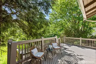 13257 SE 54th Pl, Bellevue, WA 98006 - Photo 24
