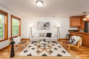 8517 Stone Ave N, Seattle, WA 98103 - Photo 10