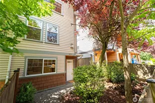 8517 Stone Ave N, Seattle, WA 98103 - Photo 2