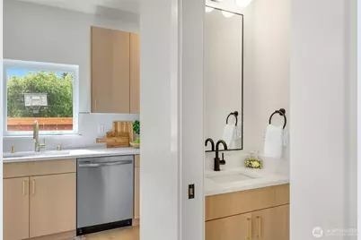 10053 8th Avenue NW, Seattle, WA 98177 - Photo 30