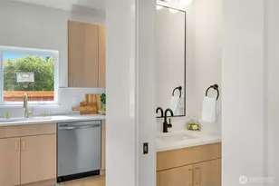 10053 8th Ave NW, Seattle, WA 98177 - Photo 30