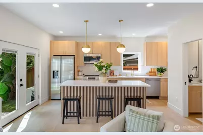 10053 8th Avenue NW, Seattle, WA 98177 - Photo 4