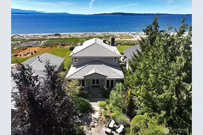 7532 Maxwelton Beach Lane, Clinton, WA 98236 - Photo 8