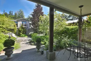 7532 Maxwelton Beach Ln, Clinton, WA 98236 - Photo 14