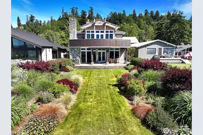 7532 Maxwelton Beach Lane, Clinton, WA 98236 - Photo 1