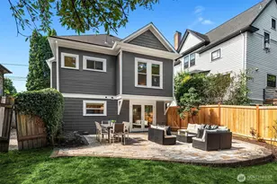 830 NE 59th St, Seattle, WA 98105 - Photo 26