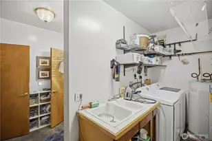 415 118th Ave E, Edgewood, WA 98372 - Photo 34