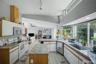 415 118th Ave E, Edgewood, WA 98372 - Photo 12