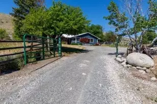 301 Main St, Riverside, WA 98849 - Photo 2