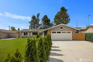 16715 116th Pl SE, Renton, WA 98058 - Photo 1