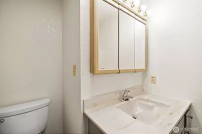 2516 Rockefeller Avenue #A, B, Everett, WA 98201 - Photo 14
