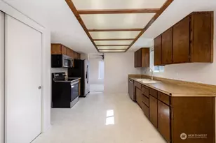 2516 Rockefeller Ave, Everett, WA 98201 - Photo 34