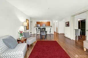 1550 Eastlake Ave E, Seattle, WA 98102 - Photo 10