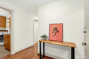 1550 Eastlake Ave E, Seattle, WA 98102 - Photo 28