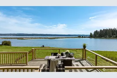 453 Race Road, Coupeville, WA 98239 - Photo 2
