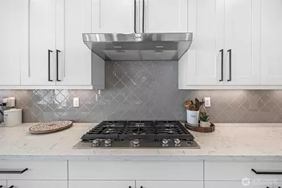 1021 169th Place SW, Lynnwood, WA 98037 - Photo 10