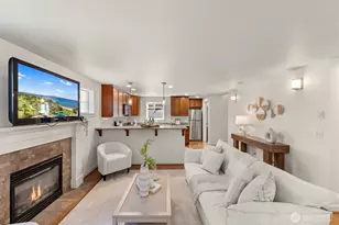 1608 NW 65th St, Seattle, WA 98117 - Photo 2