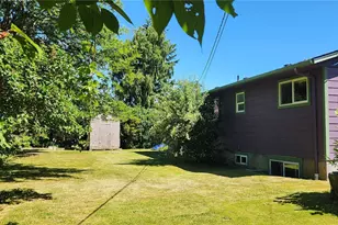 1085 Garfield Ave, Blaine, WA 98230 - Photo 10