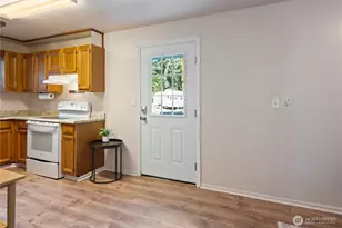 402 Bates Rd, Kelso, WA 98626 - Photo 4