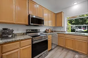 3207 Parkside Cir NE, Tacoma, WA 98422 - Photo 6