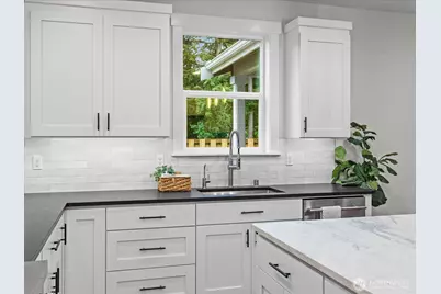 9207 NE 175th Street #A, Bothell, WA 98011 - Photo 6