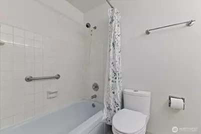 11006 NE 68th Street #819, Kirkland, WA 98033 - Photo 28