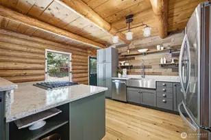 3106 30th St, Bellingham, WA 98225 - Photo 6