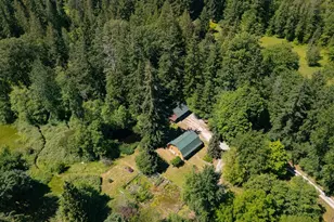 3106 30th St, Bellingham, WA 98225 - Photo 2