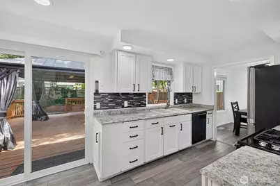 13236 NE 129th Place, Kirkland, WA 98034 - Photo 12