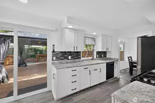 13236 NE 129th Pl, Kirkland, WA 98034 - Photo 12
