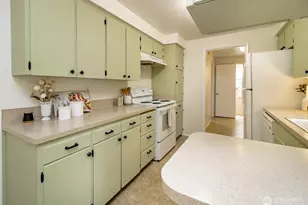 618 21st St SE, Puyallup, WA 98372 - Photo 10