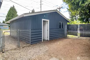 618 21st St SE, Puyallup, WA 98372 - Photo 30