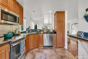 5603 S 232nd St, Kent, WA 98032 - Photo 12