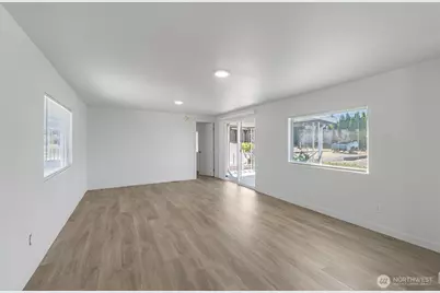 1415 84th Street SE #210, Everett, WA 98208 - Photo 10