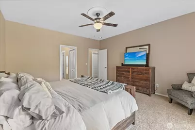 434 Islandcrest Drive, Camano Island, WA 98282 - Photo 18