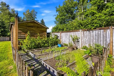 8424 96th Street NE, Marysville, WA 98270 - Photo 36