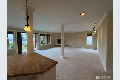 8112 53rd Avenue W #611, Mukilteo, WA 98275 - Photo 10