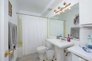 910 E Prospect St, Seattle, WA 98102 - Photo 10