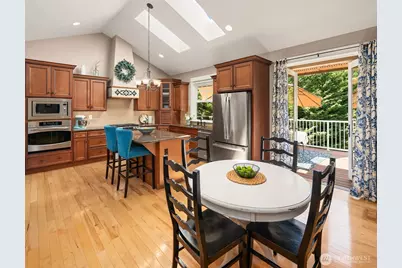 2312 NE Solar View Court, Poulsbo, WA 98370 - Photo 12