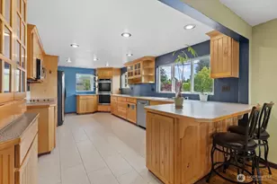 8724 16th Ave SW, Seattle, WA 98106 - Photo 8