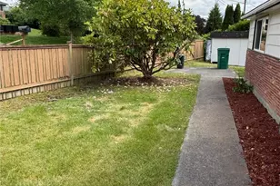 4626 84th St SW, Mukilteo, WA 98275 - Photo 2
