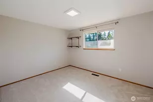 12712 1st Ave Ct E, Tacoma, WA 98445 - Photo 24