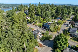 13702 37th Ave NE, Seattle, WA 98125 - Photo 30