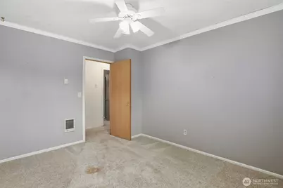 9711 Vantage Terrace Court SE, Olympia, WA 98513 - Photo 18