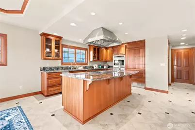 3640 S Shorewood Avenue, Greenbank, WA 98253 - Photo 14