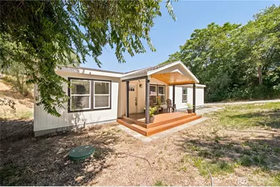 329 E Franklin Street, Chelan, WA 98816 - Photo 2