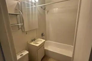 8205 S Bell St St, Tacoma, WA 98408 - Photo 6