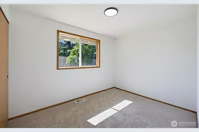 15012 2nd Avenue E, Tacoma, WA 98445 - Photo 20
