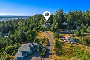 18110 85th St E, Bonney Lake, WA 98391 - Photo 4