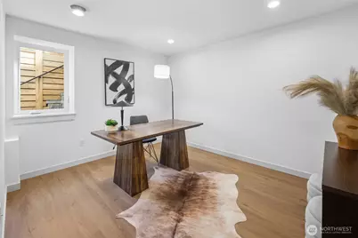 3035 A 21st Avenue W, Seattle, WA 98199 - Photo 6